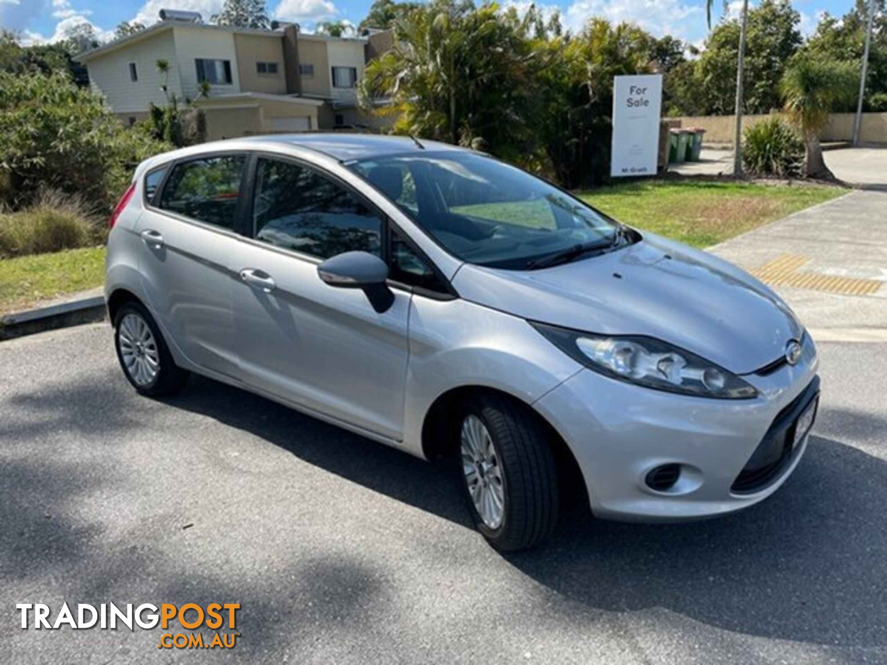 2012 FORD FIESTA   AUTOMATIC HATCHBACK