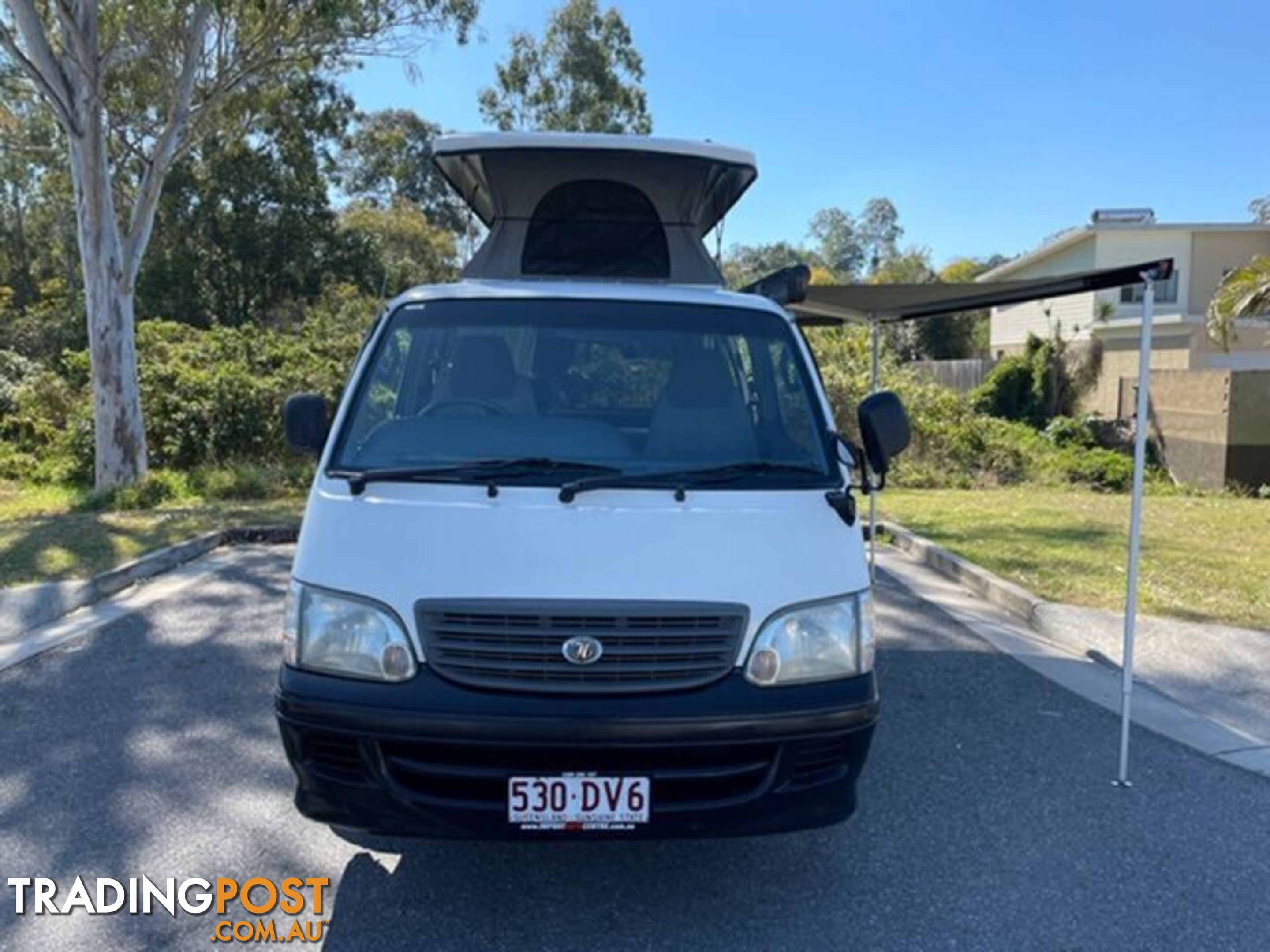 2001 TOYOTA HIACE CAMPERVAN