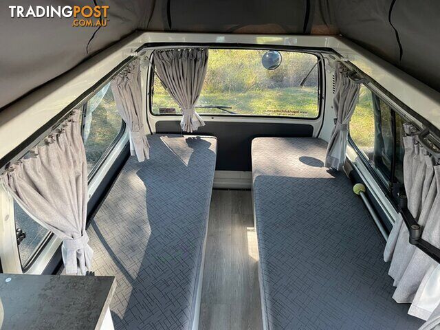 2001 TOYOTA HIACE CAMPERVAN