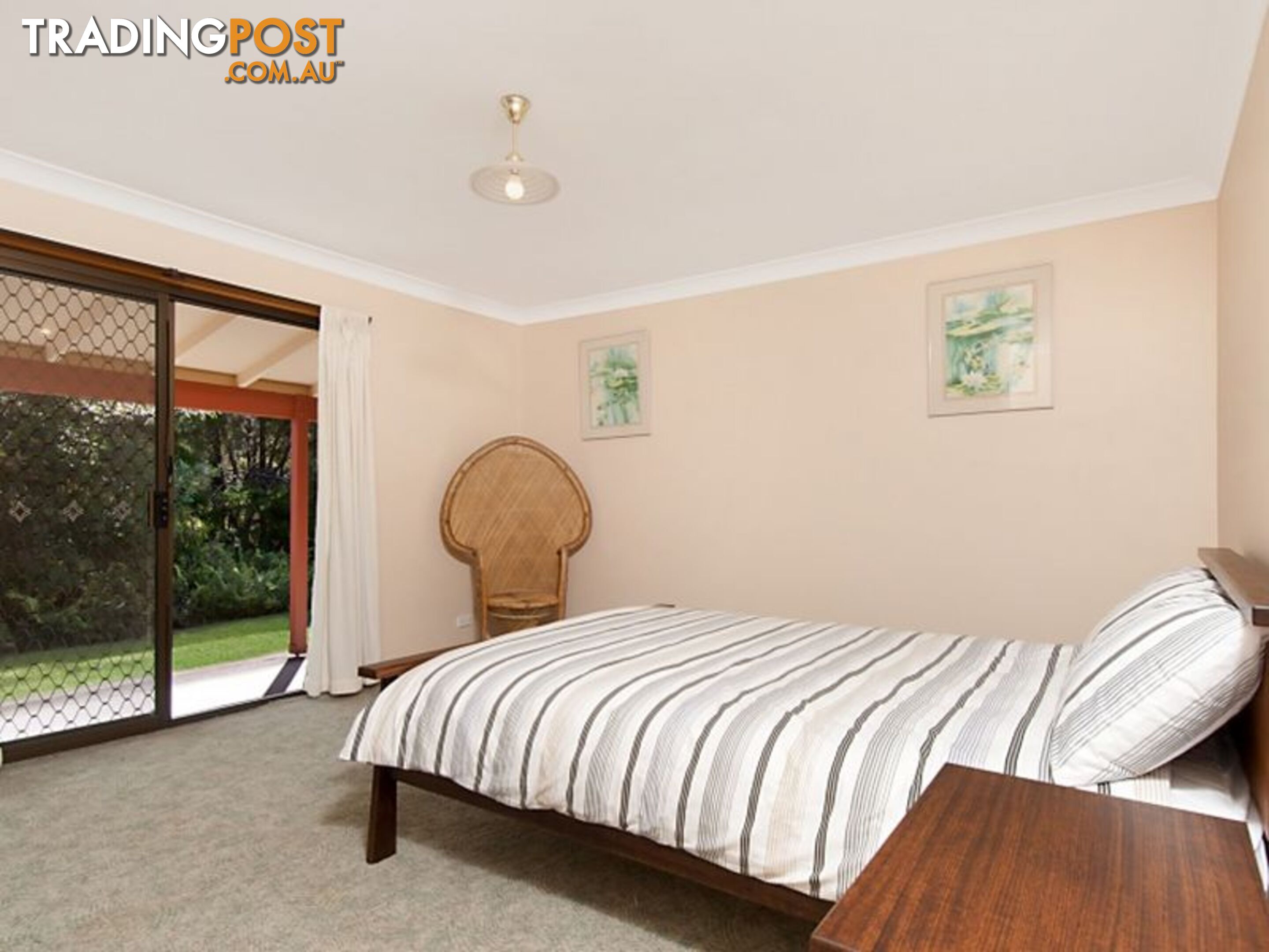 2 MACGREGOR STREET SUFFOLK PARK NSW 2481