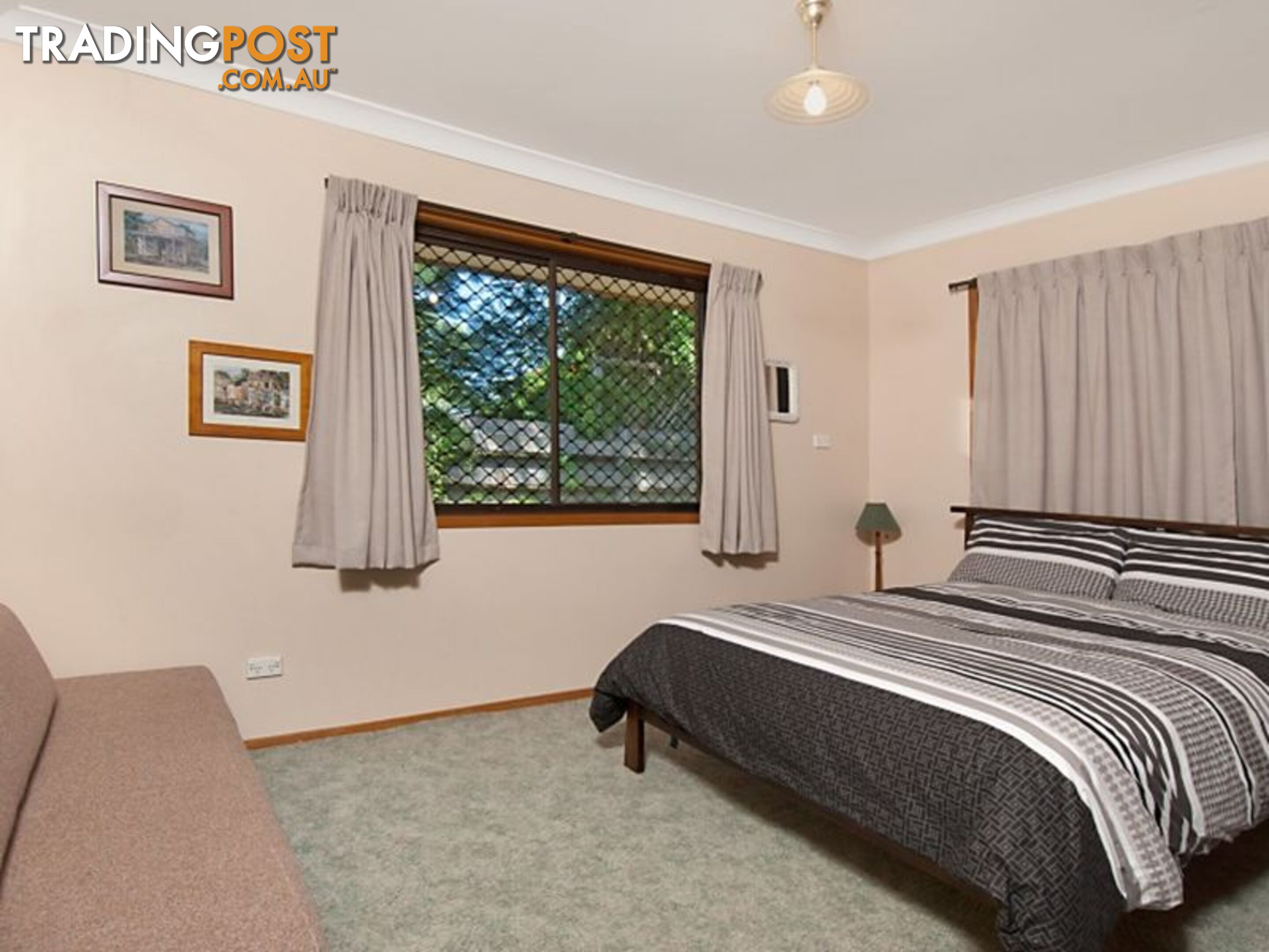 2 MACGREGOR STREET SUFFOLK PARK NSW 2481