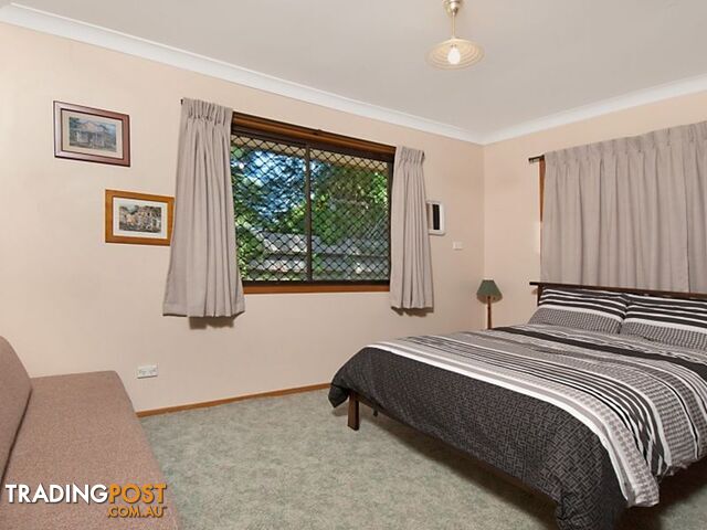 2 MACGREGOR STREET SUFFOLK PARK NSW 2481