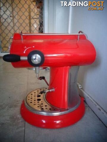 Gloria Jeans coffee maker machine-good condition