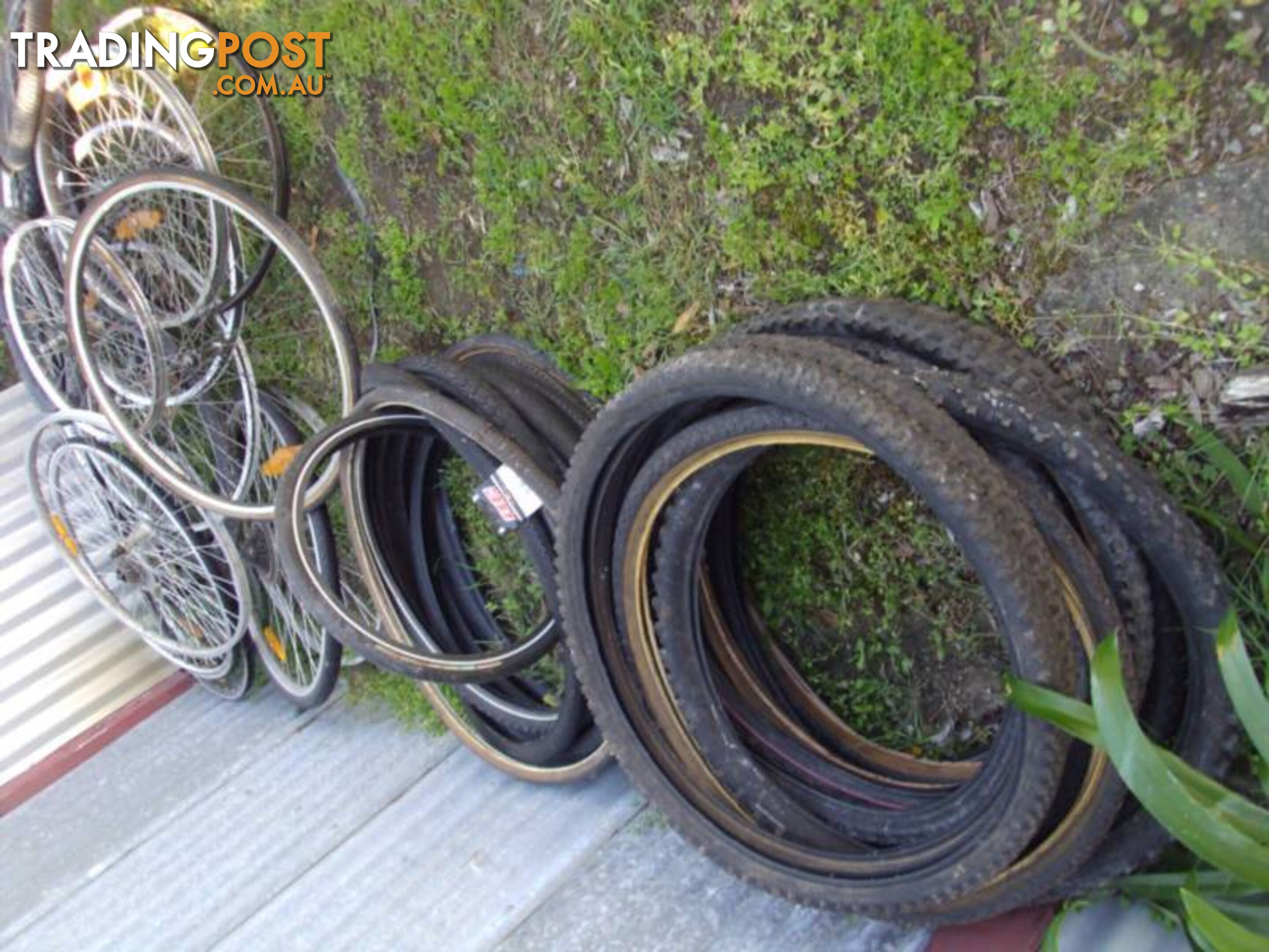 Bike tyres and inner tubes different sizes and brands -incredibly