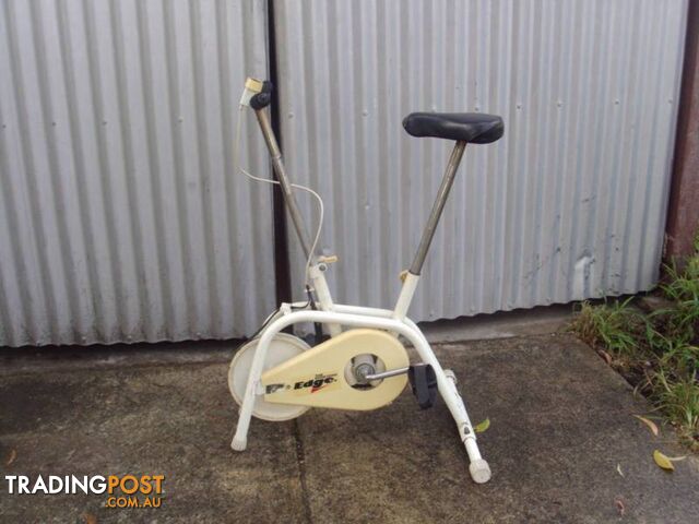 Vintage Indoor Exercise Workout Bike Bicycle-great condition - photo 2 of 5