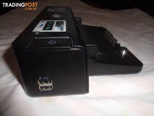 Genuine HP Docking Station & Power Adapter-Like New - photo 5 of 9