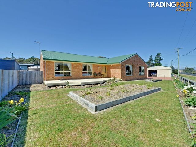 230 Carlton Beach Road DODGES FERRY TAS 7173