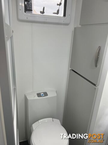 2023 Leader Caravans GOLD LE - photo 5 of 7
