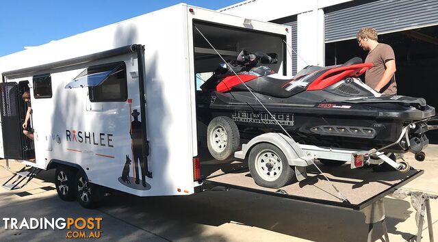 Fifth Wheelers - photo 3 of 24