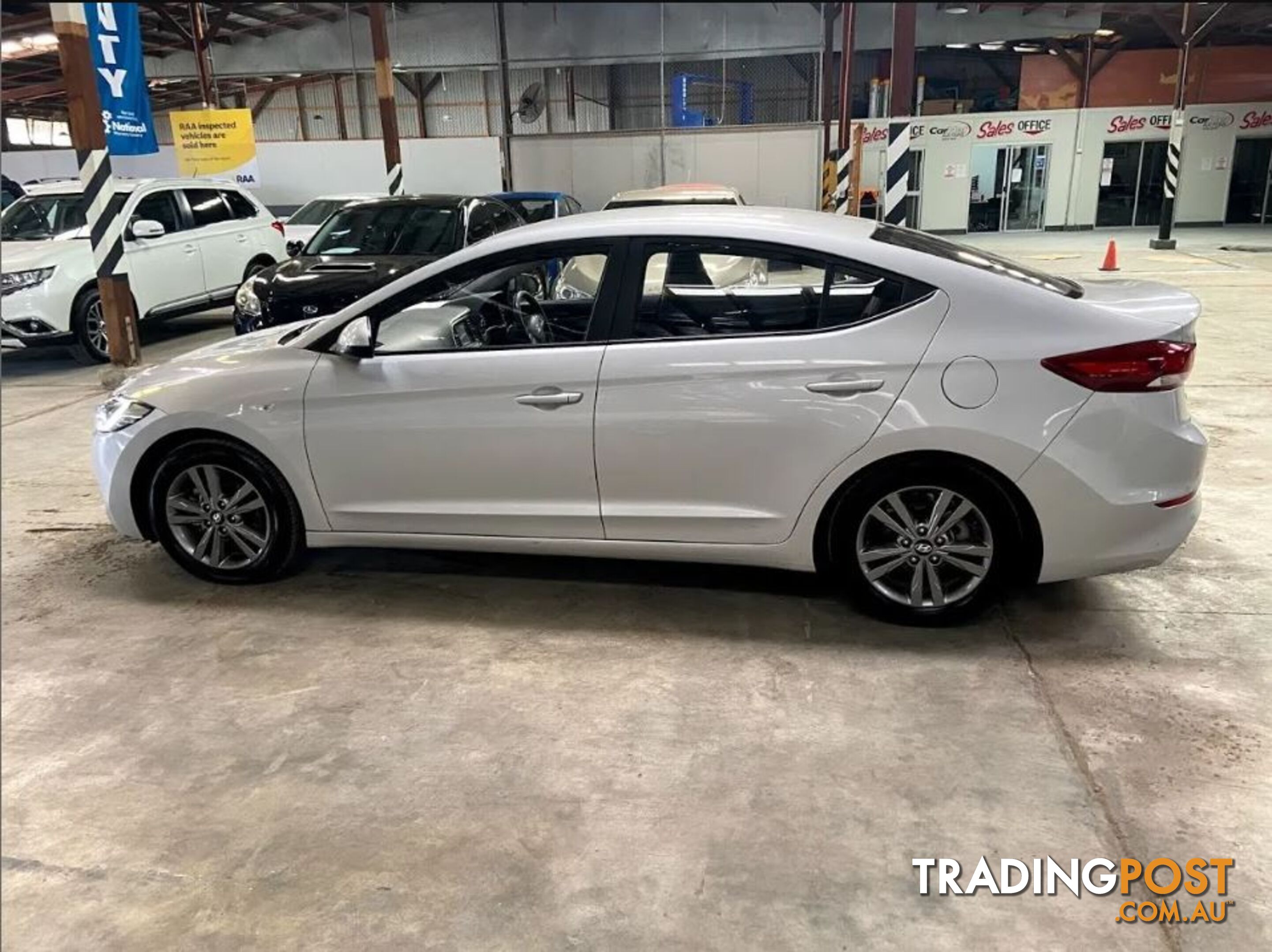 2016 HYUNDAI ELANTRA ACTIVE 2.0 MPI AD 4D SEDAN