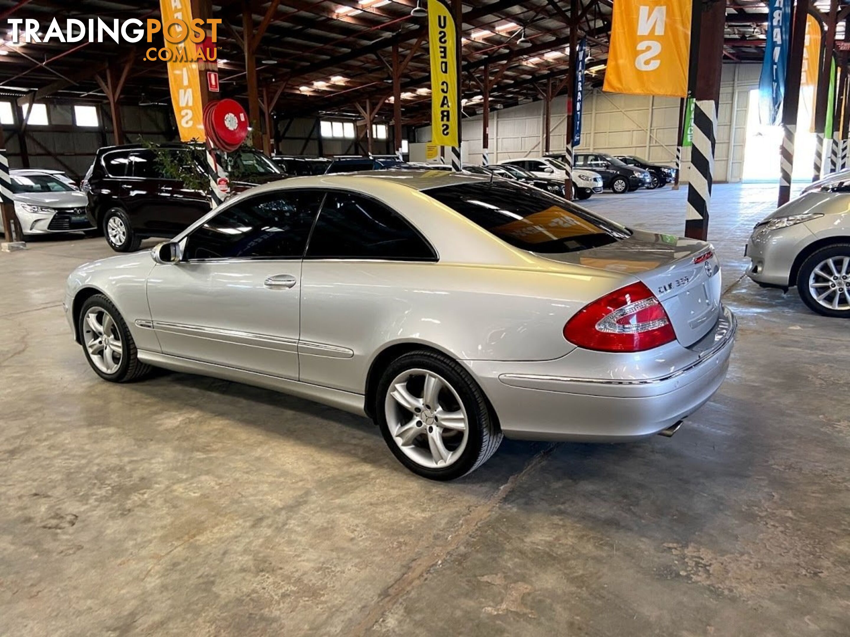 2004 MERCEDES-BENZ CLK320 ELEGANCE C209 2D COUPE