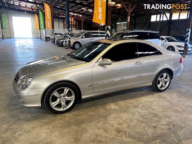 2004 MERCEDES-BENZ CLK320 ELEGANCE C209 2D COUPE