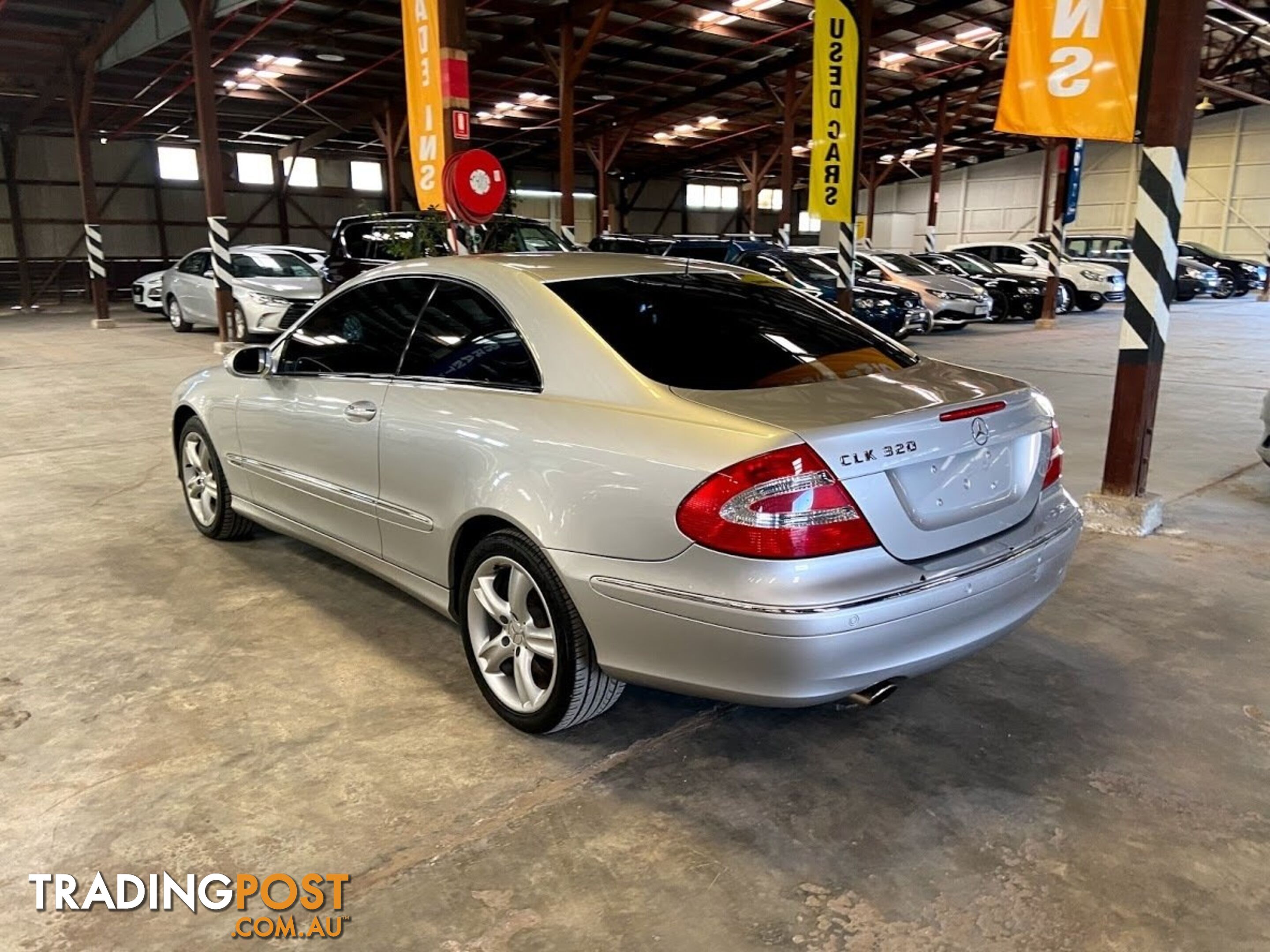 2004 MERCEDES-BENZ CLK320 ELEGANCE C209 2D COUPE