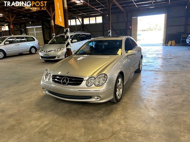 2004 MERCEDES-BENZ CLK320 ELEGANCE C209 2D COUPE