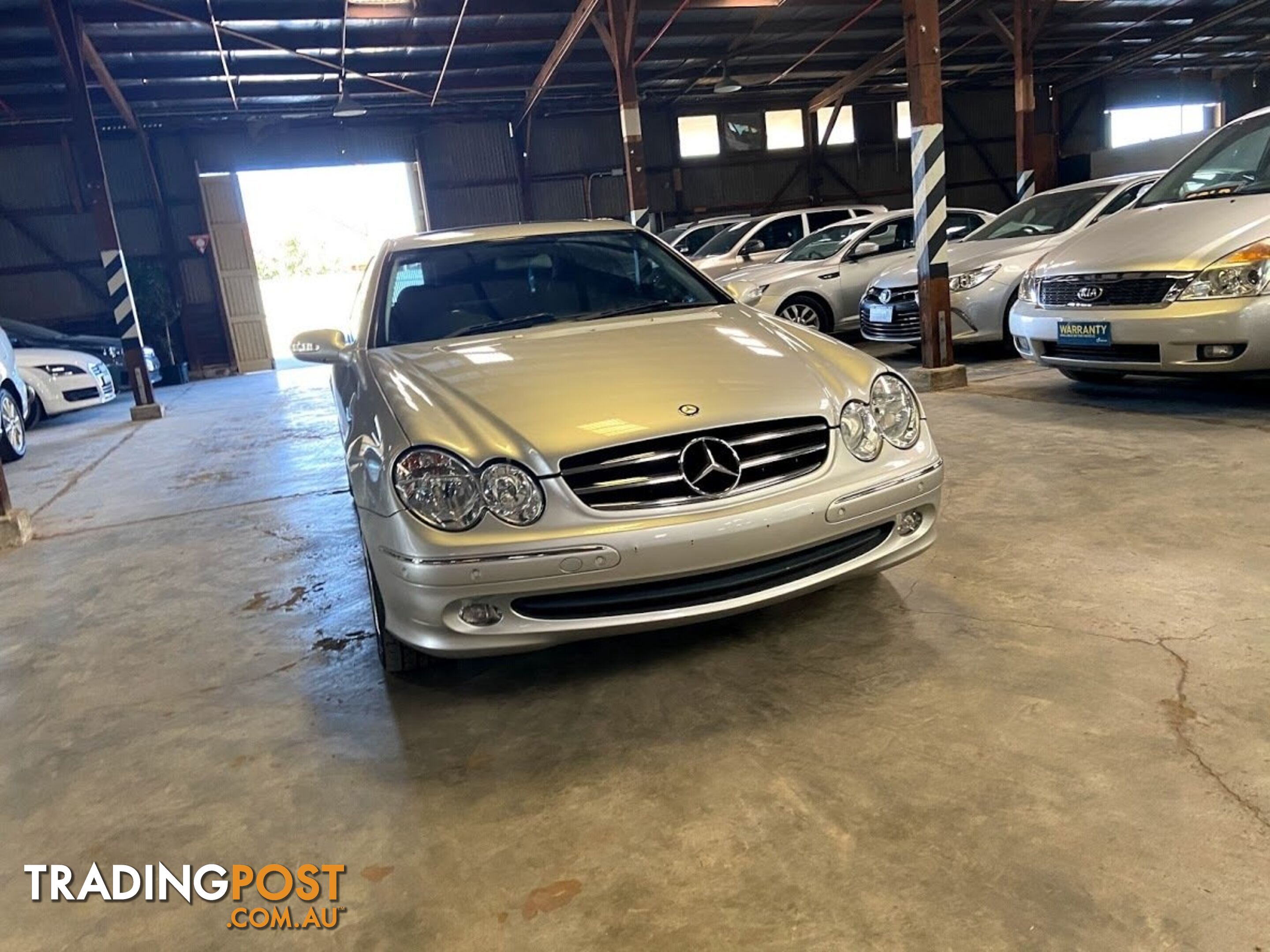 2004 MERCEDES-BENZ CLK320 ELEGANCE C209 2D COUPE