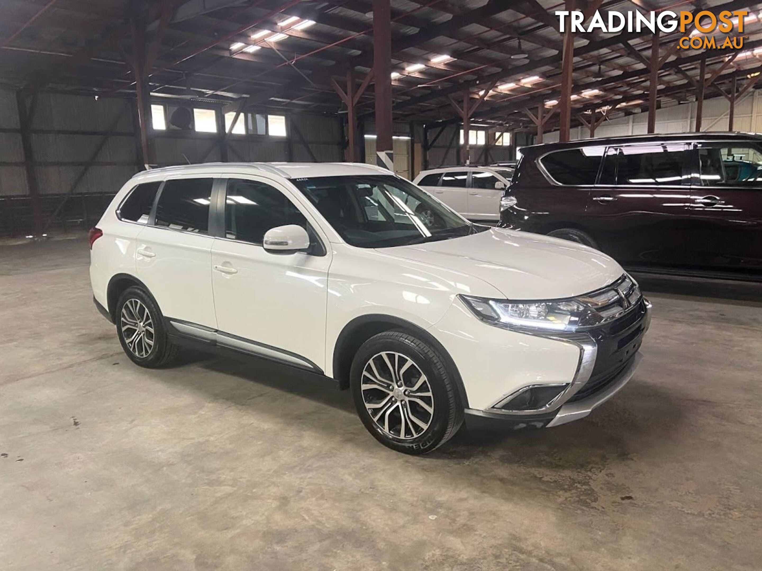 2015 MITSUBISHI OUTLANDER ES (4x4) ZJ MY14.5 4D WAGON