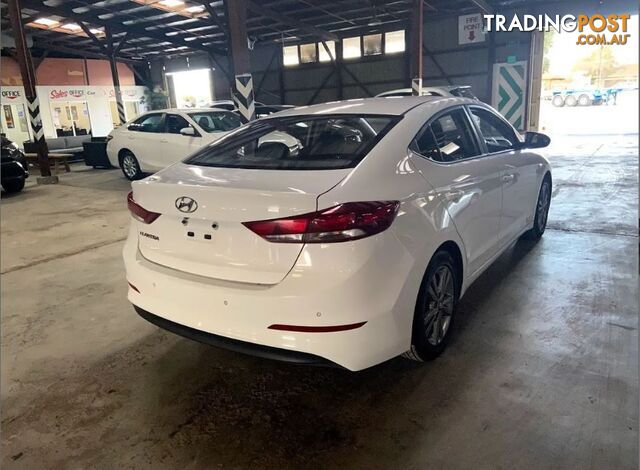 2016 HYUNDAI ELANTRA ACTIVE 2.0 MPI AD 4D SEDAN