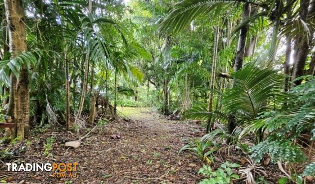 183 High Central Road MACLEAY ISLAND QLD 4184