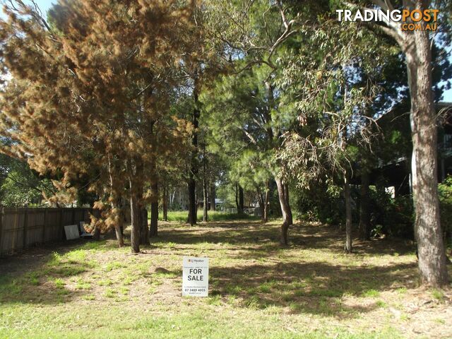 8 Attunga Street MACLEAY ISLAND QLD 4184