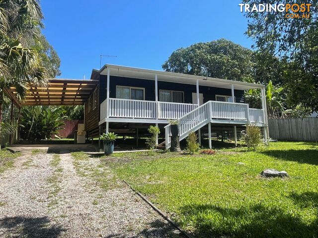 28 Francis Road MACLEAY ISLAND QLD 4184