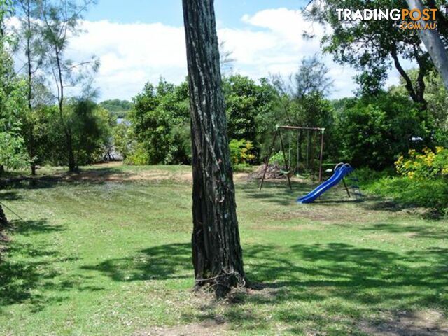 35 Jan Street MACLEAY ISLAND QLD 4184