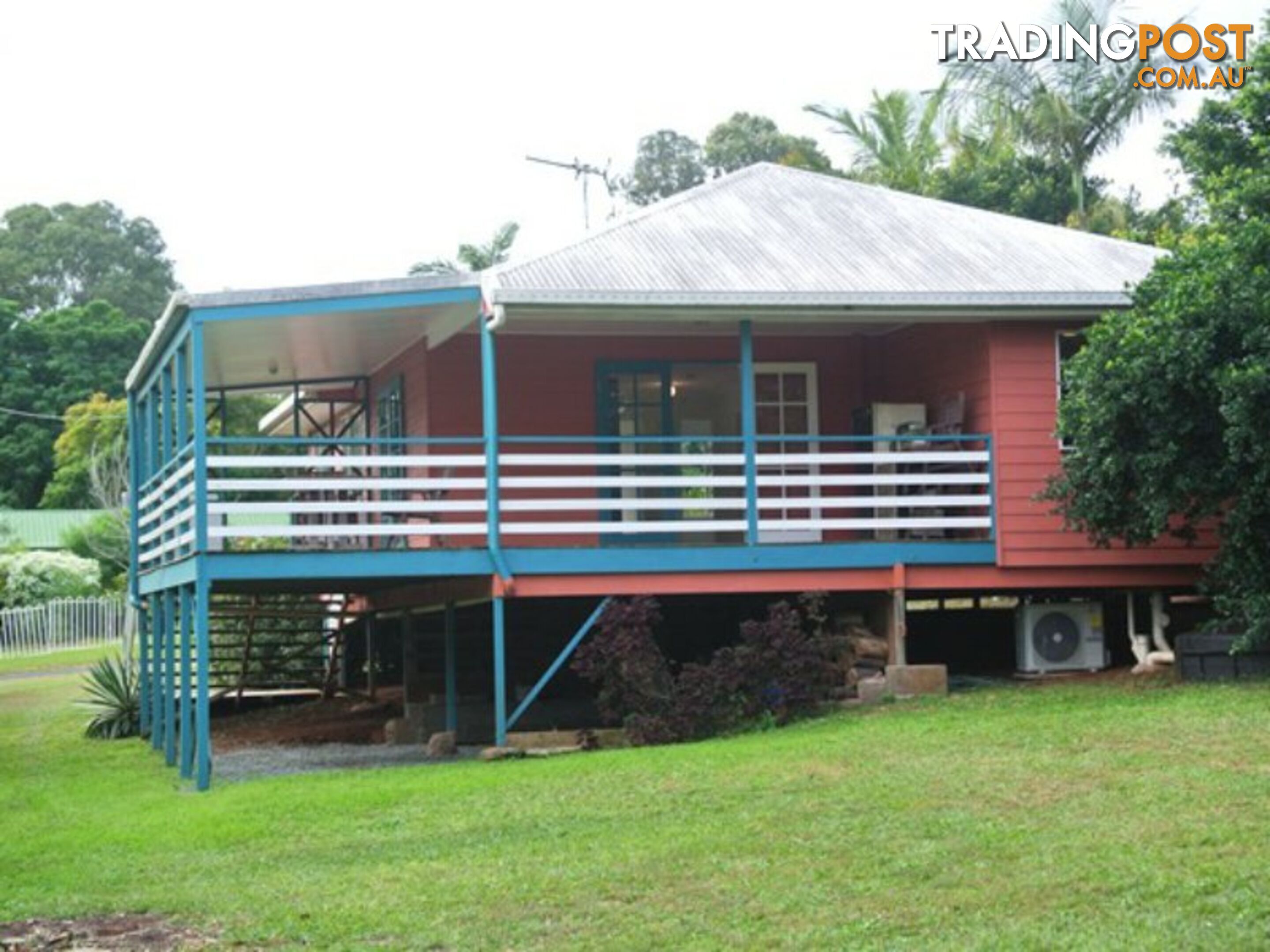 6 Eastbourne Terrace MACLEAY ISLAND QLD 4184