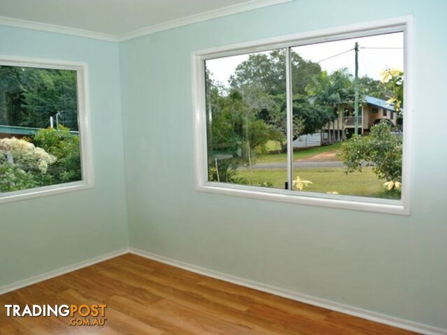 6 Eastbourne Terrace MACLEAY ISLAND QLD 4184