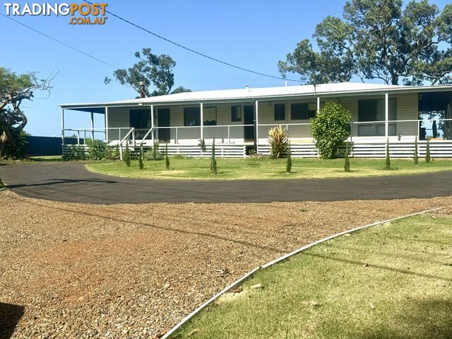 25 Blue Bay Crescent MACLEAY ISLAND QLD 4184