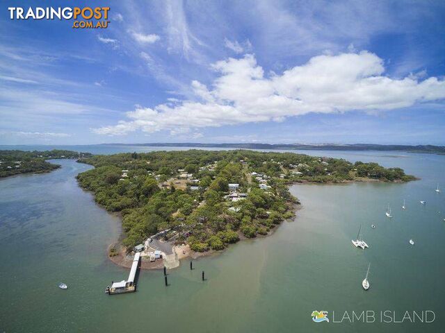 6-8 LUCAS DR LAMB ISLAND QLD 4184