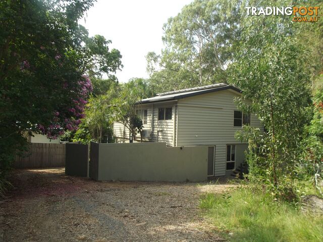 21 Alkira Street MACLEAY ISLAND QLD 4184