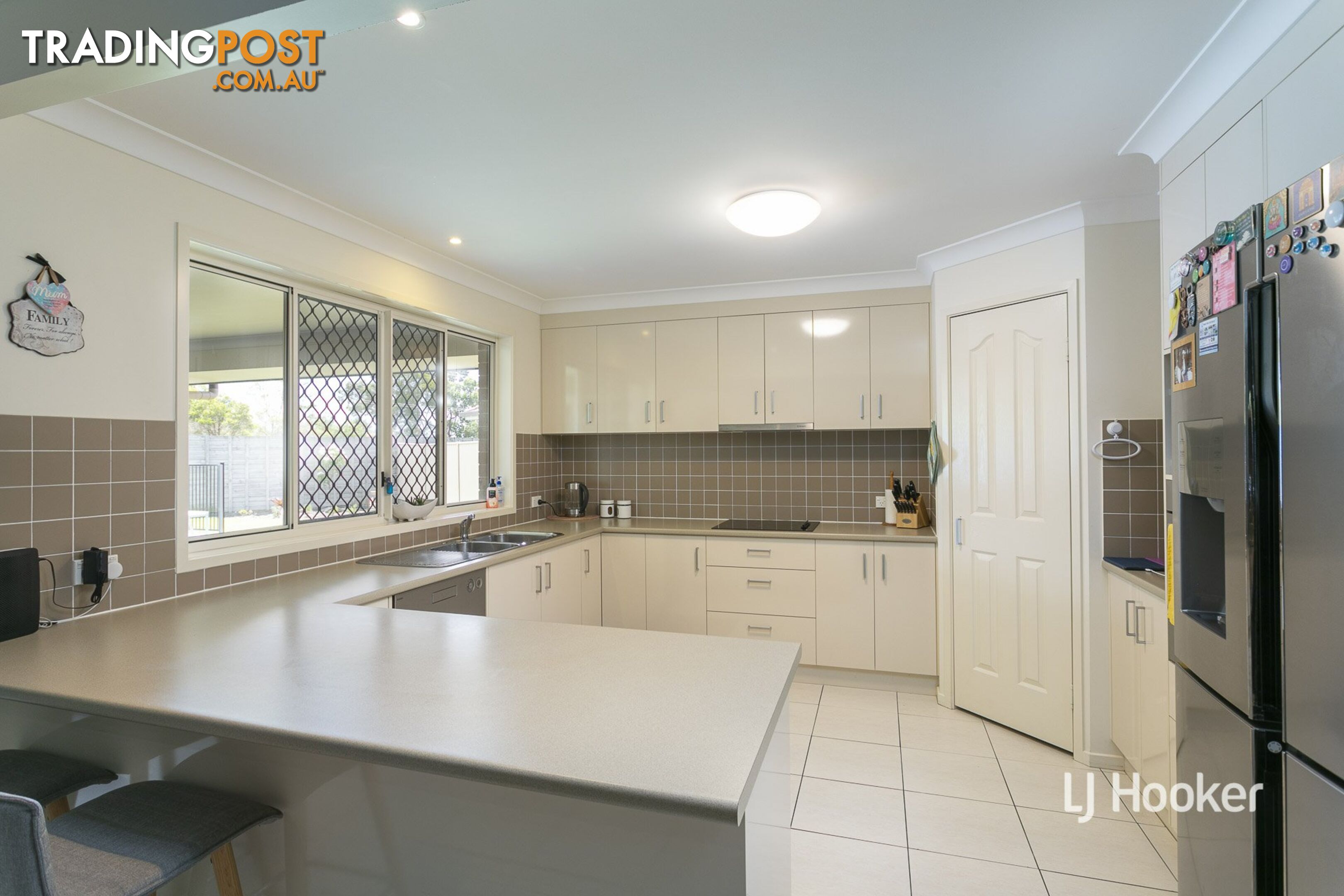 64 Lancaster Circuit REDLAND BAY QLD 4165