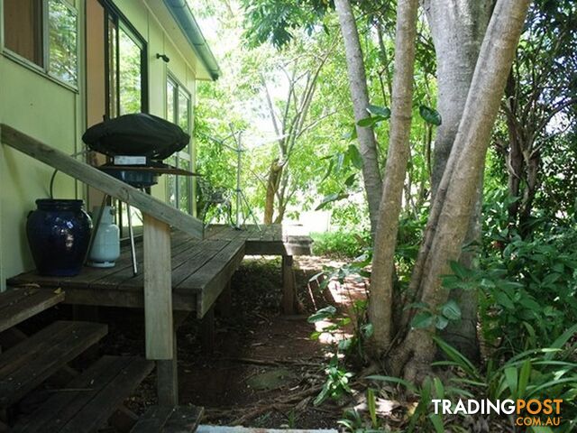 19 Blue Waters Crescent MACLEAY ISLAND QLD 4184