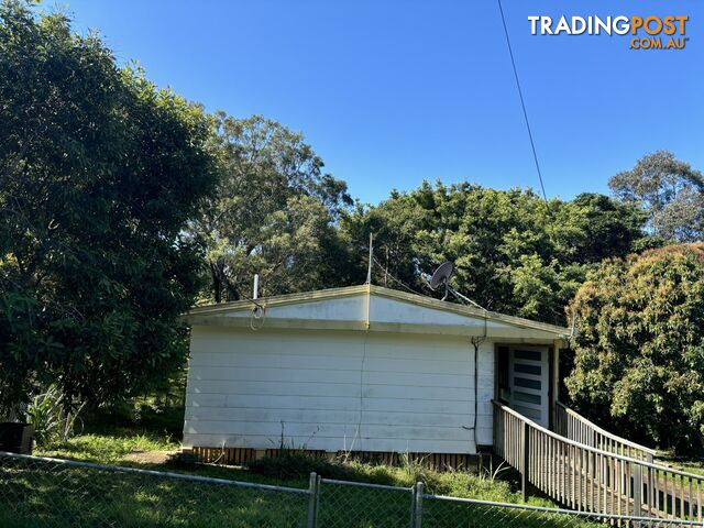 22-24 Pine ave LAMB ISLAND QLD 4184