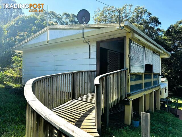 22-24 Pine ave LAMB ISLAND QLD 4184