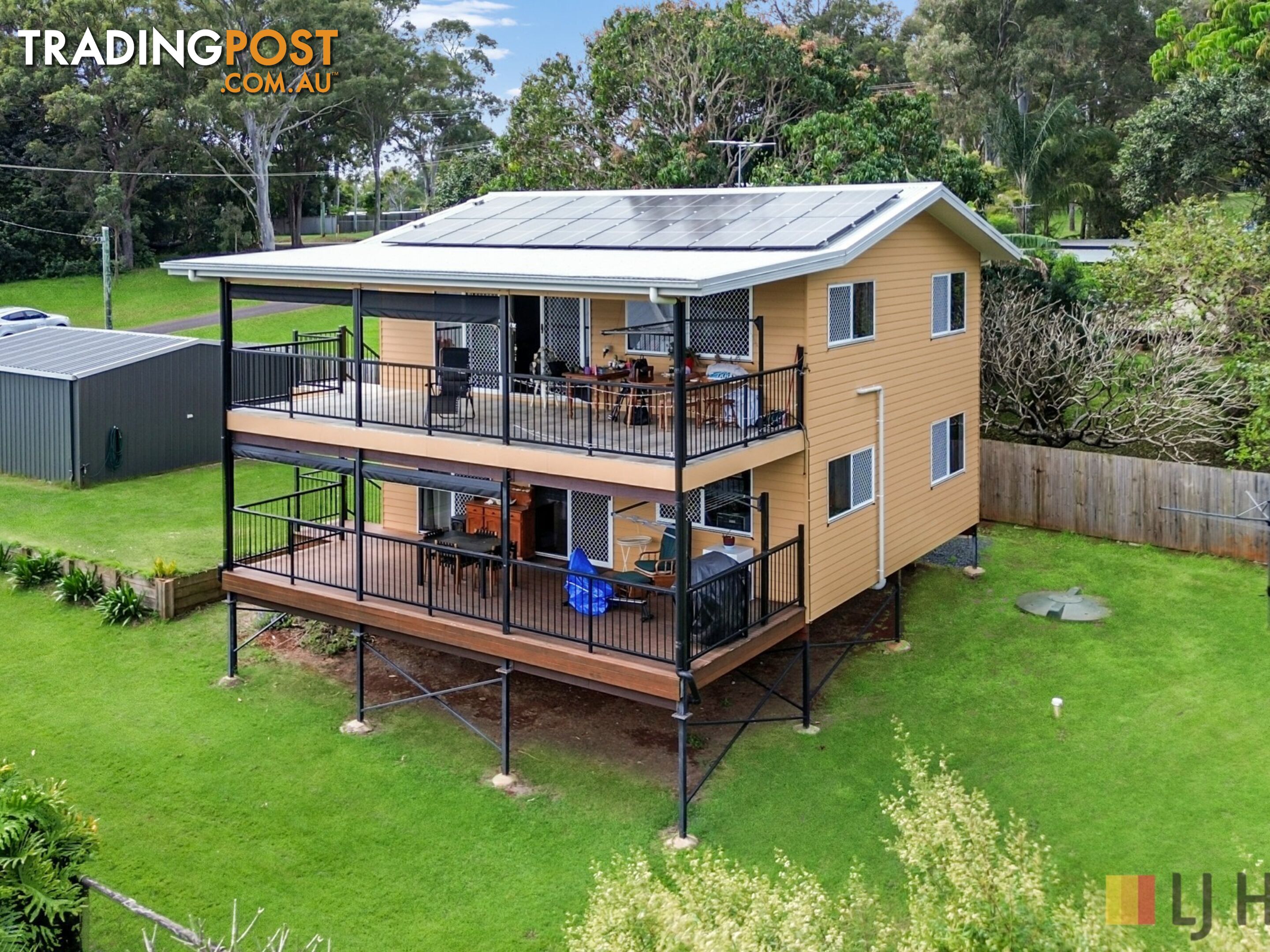 20 Eastbourne Terrace MACLEAY ISLAND QLD 4184