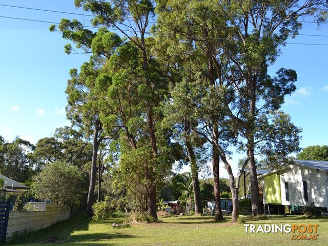 9 Wharf Street MACLEAY ISLAND QLD 4184