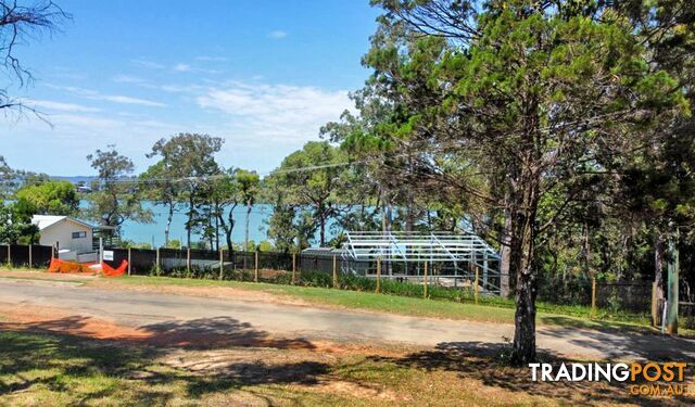 74 Beelong Street MACLEAY ISLAND QLD 4184