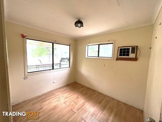 28 CREST HAVEN LAMB ISLAND QLD 4184