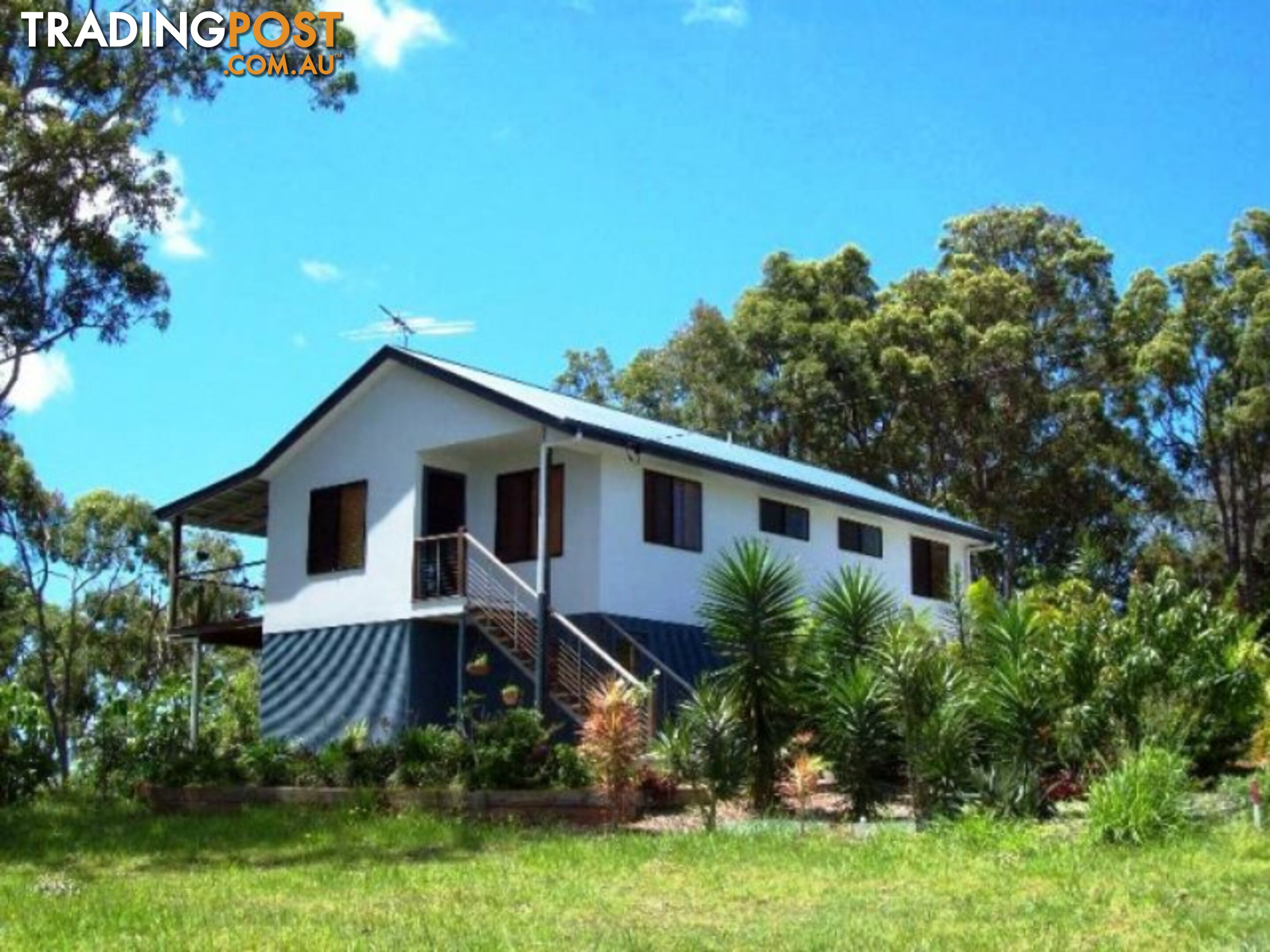 36 Blue Waters Crescent MACLEAY ISLAND QLD 4184