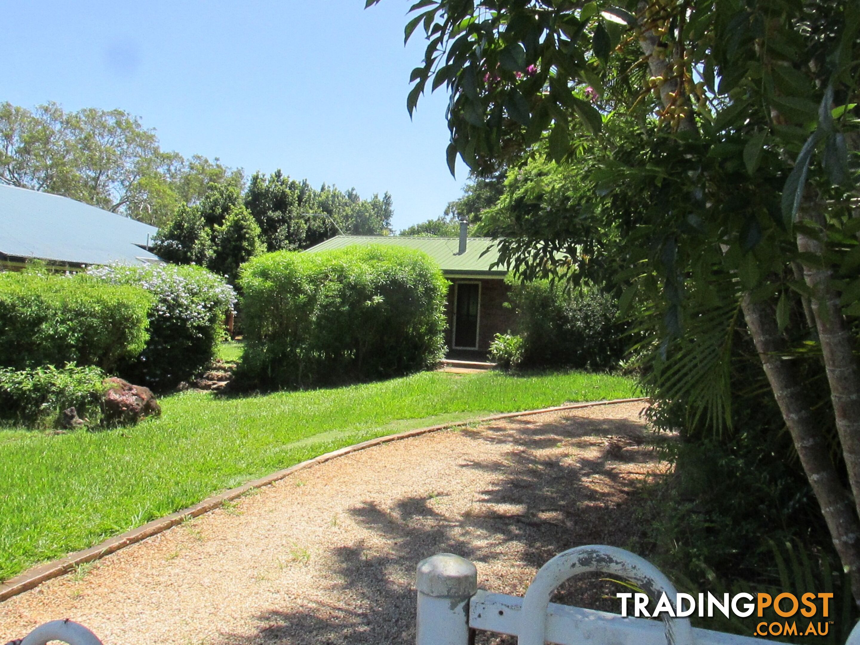 5 Eastbourne Terrace MACLEAY ISLAND QLD 4184