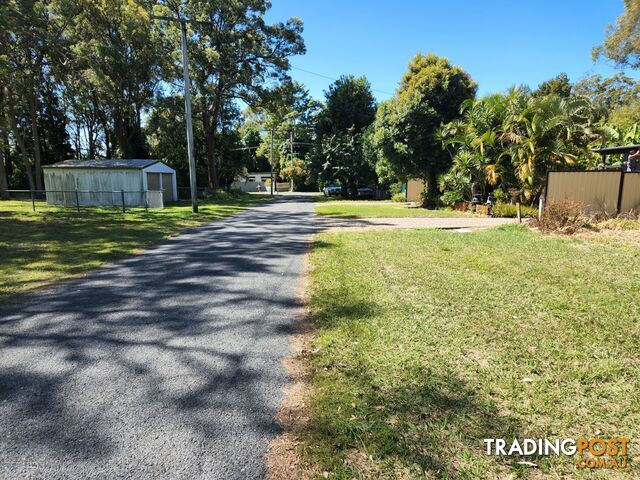 6 Robin Street MACLEAY ISLAND QLD 4184