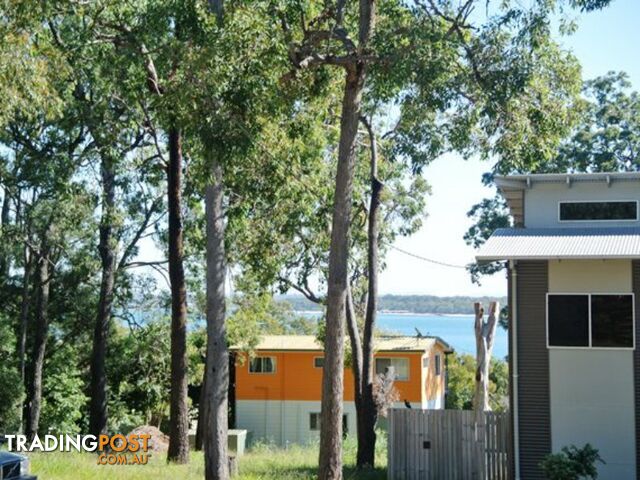 222 Kate Street MACLEAY ISLAND QLD 4184