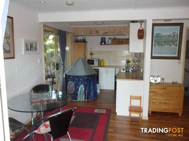 104 The Esplanade KARRAGARRA ISLAND QLD 4184