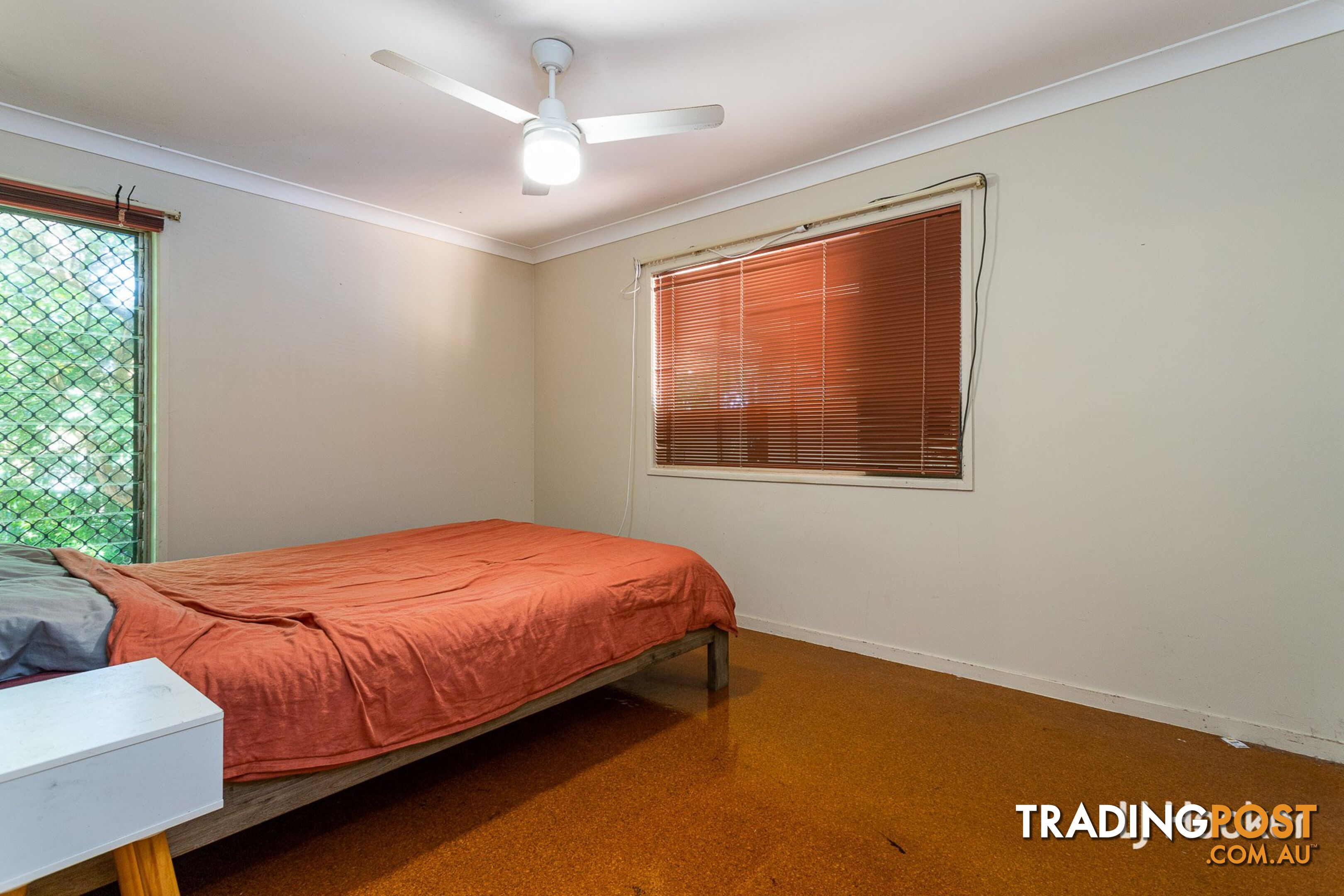 8 Albatross Street VICTORIA POINT QLD 4165