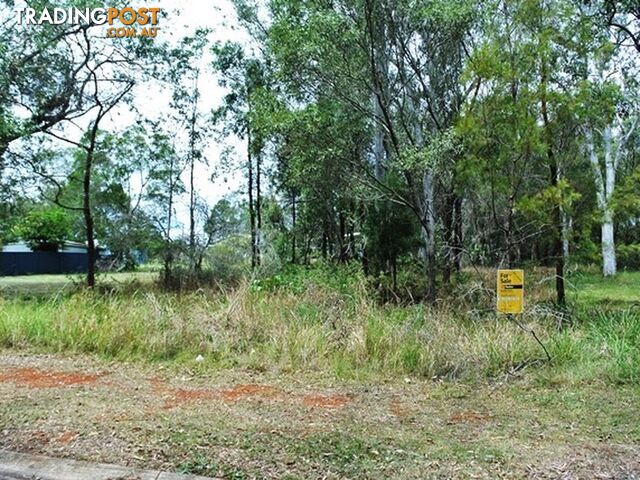 12 Waterside Drive MACLEAY ISLAND QLD 4184