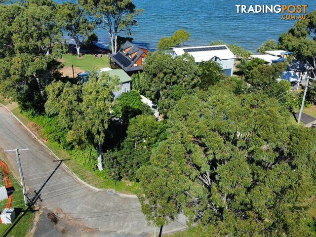 11 Mawarra Street MACLEAY ISLAND QLD 4184