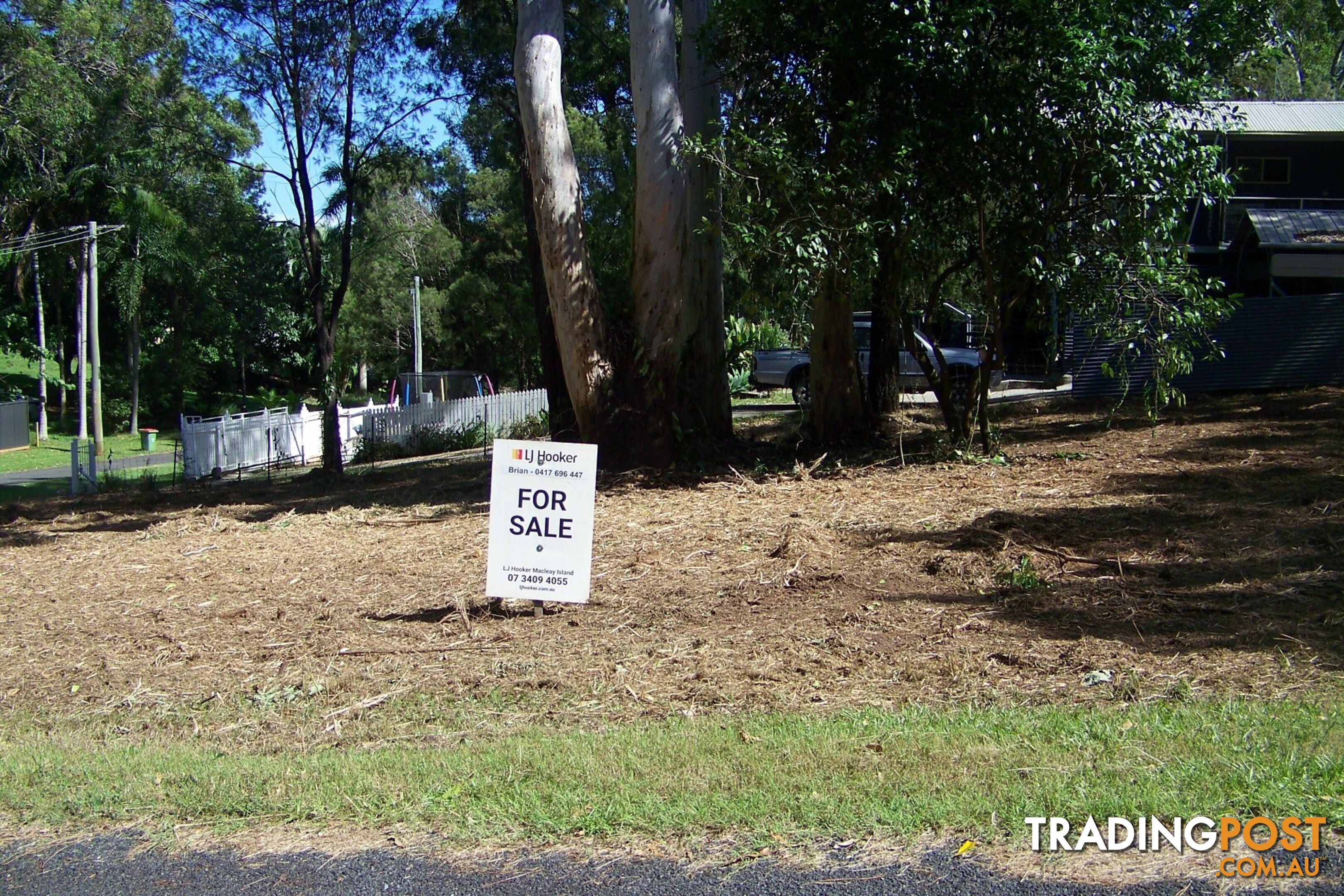 1 NIEL ST LAMB ISLAND QLD 4184