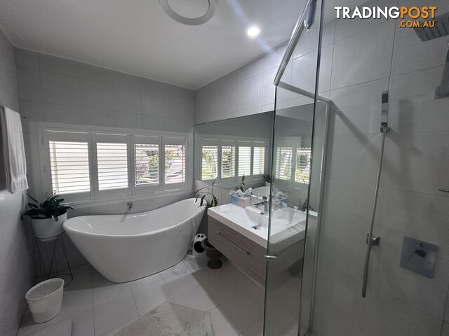 9 Boat Harbour Avenue MACLEAY ISLAND QLD 4184