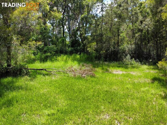 4 Cliff Terrace MACLEAY ISLAND QLD 4184