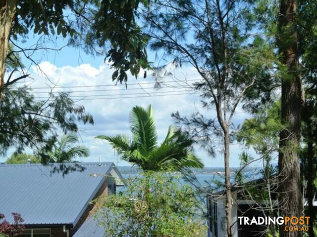 143 Kate Street MACLEAY ISLAND QLD 4184